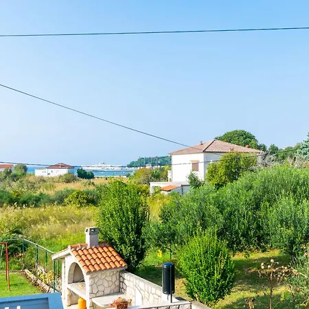 Daire Ruza Tomislav *