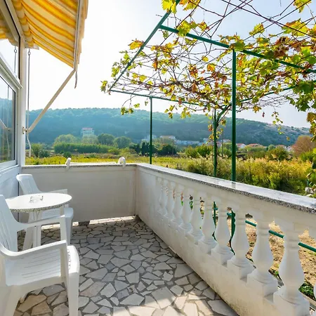 Ruza Tomislav * Lopar