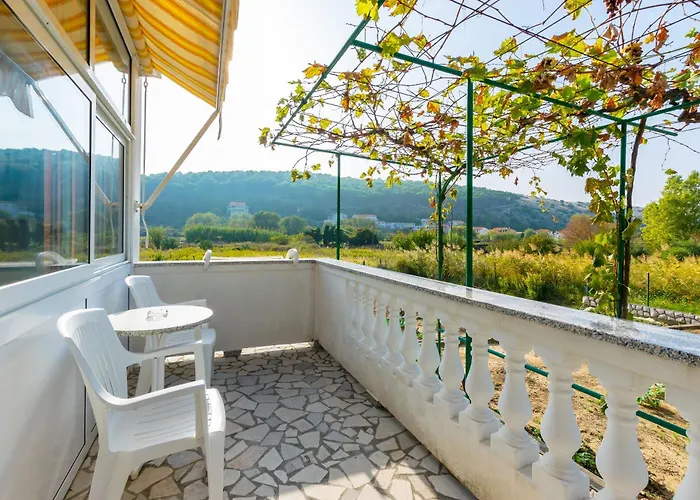 Ruza Tomislav * Lopar