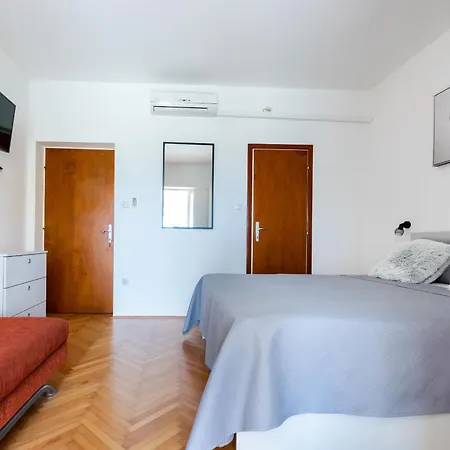 Ruza Tomislav Apartamento *